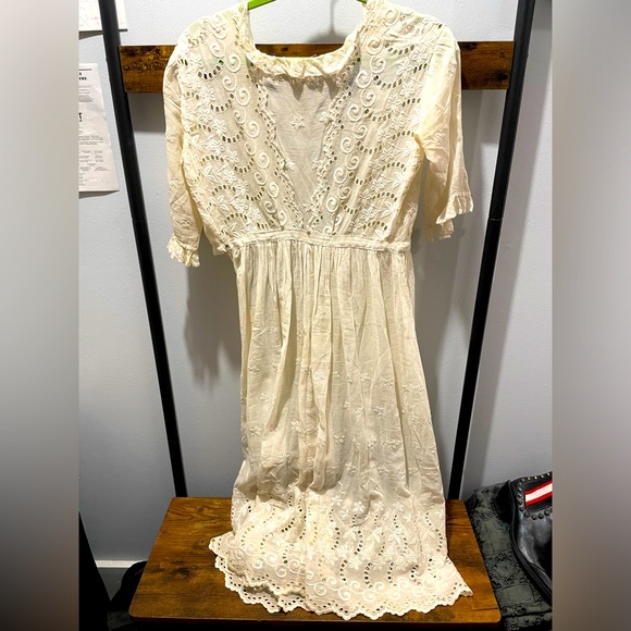 Victorian Edwardian 1870s Antique Floral Prairie Dress - Picture 11 of 12